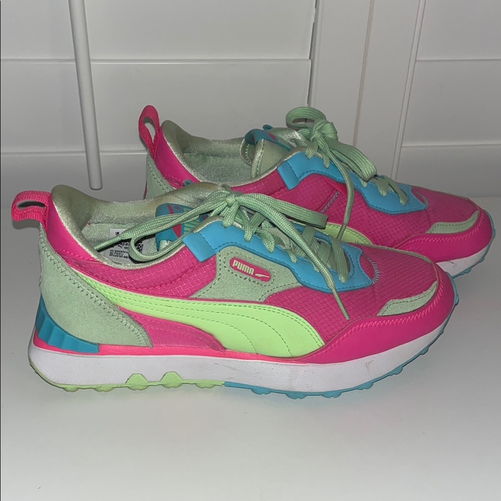 Women’s Puma Pink and Green Sneakers